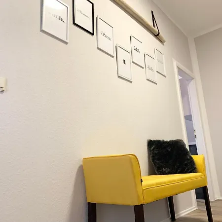 Apartment Lovely City-apartment*tiefgarage,zentrum,btu* *